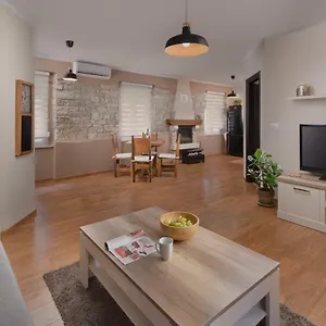 Vecchio Mercato Apartment Pula